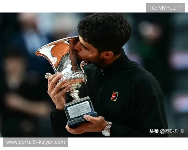 总决赛小组赛德米纳尔胜弗里茨，助阿尔卡拉斯提前晋级四强