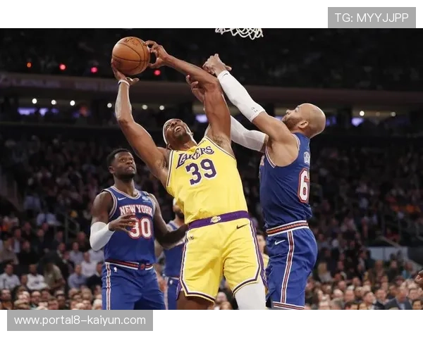 湖人100-112客场不敌尼克斯 湖人100-112客场不敌尼克斯